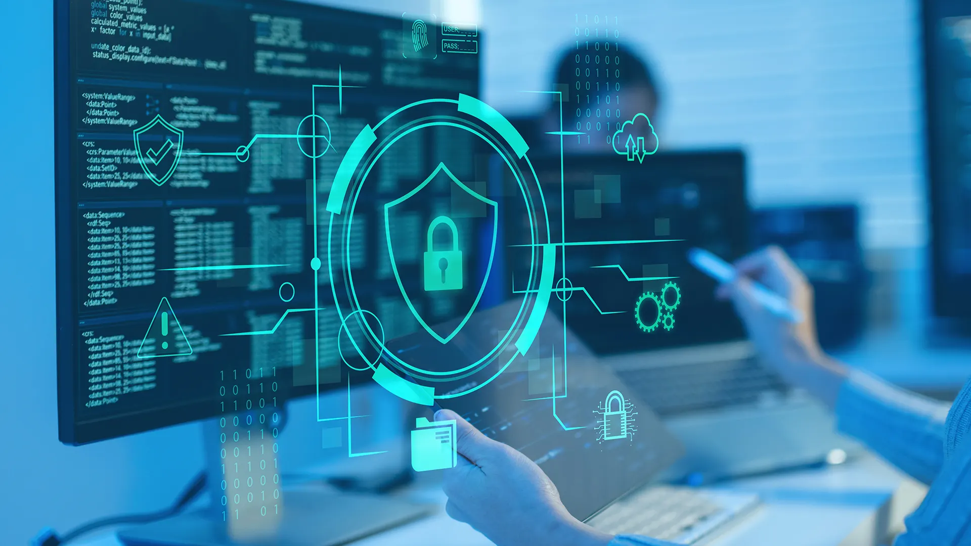 Tablet con simboli di sicurezza, codice sullo schermo